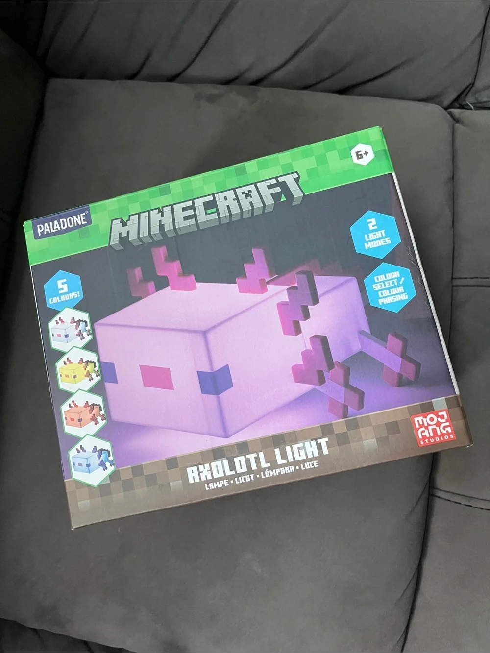 NEW IN BOX Minecraft Axolotl Light